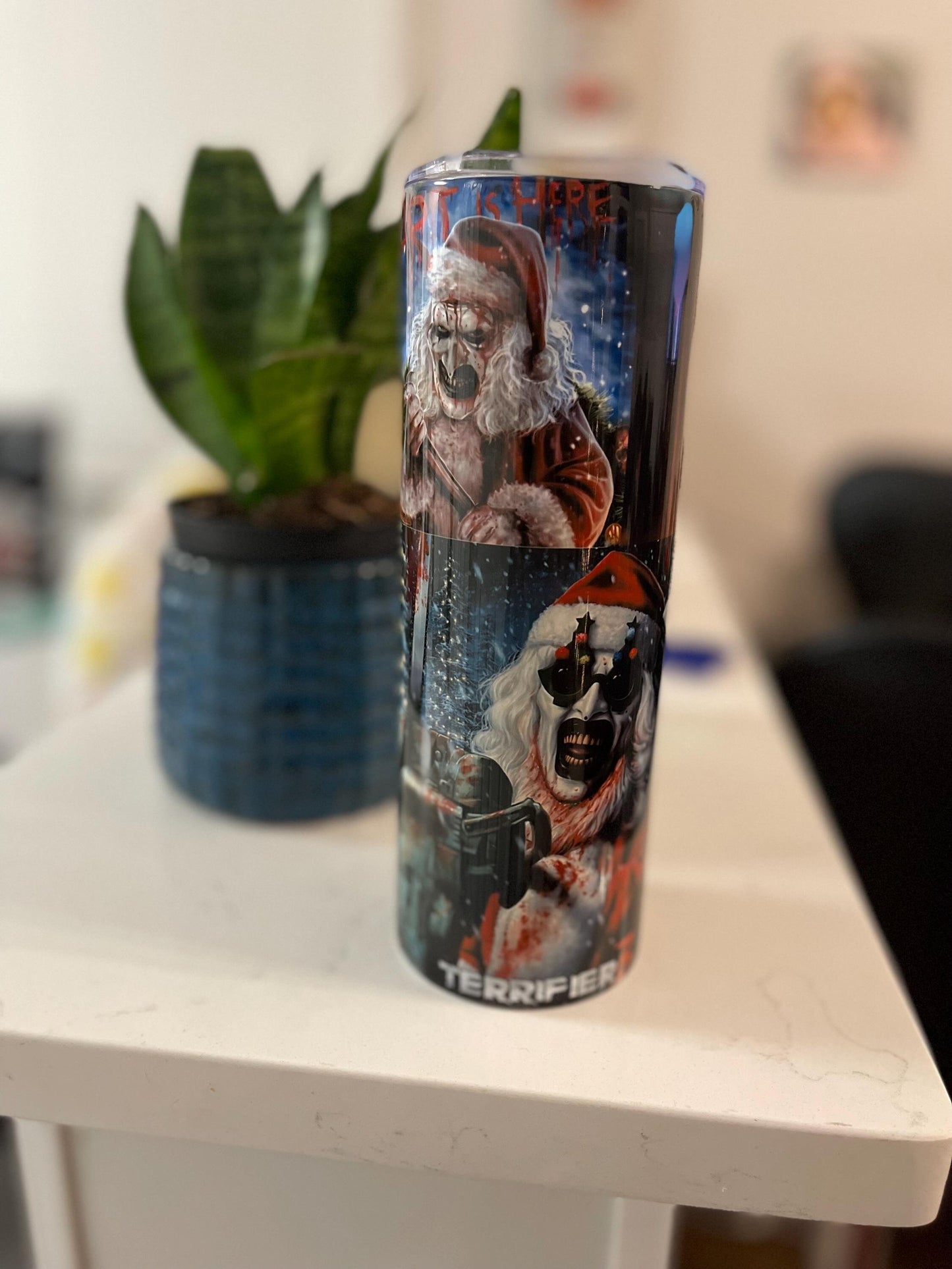 Scary Christmas tumbler. Killer Christmas Terrifier tumbler. Tis The scary season for giving, Xmas Gift